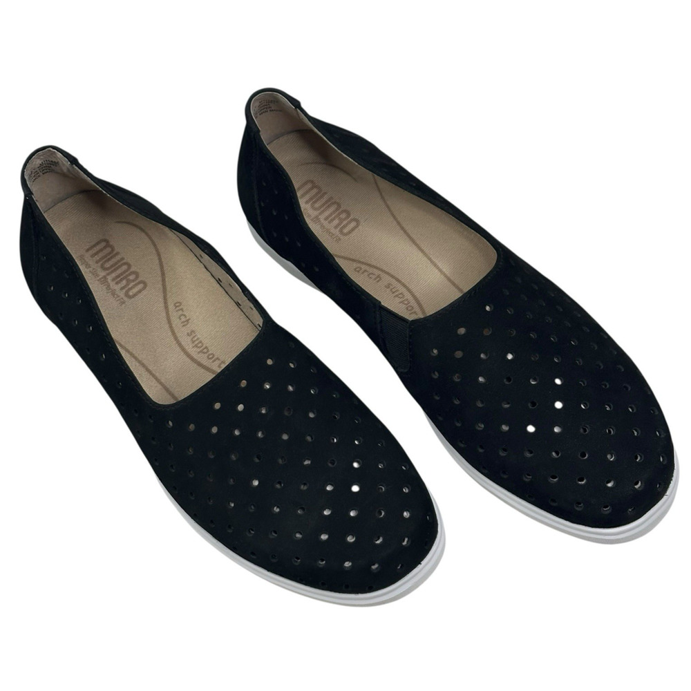 Munro Ridley Perforated Black Nubuck Slip On Sneakers Womens Size 7.5W New $195
